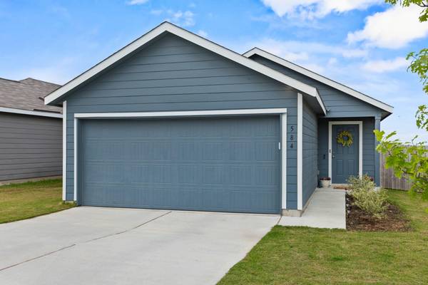 584 Commander Abbott DR, Jarrell, TX 76537