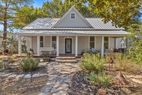503 Wilkes ST, Smithville, TX 78957