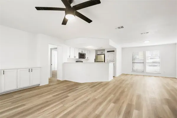 923 E 41st ST #105, Austin, TX 78751