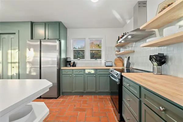 550 Cliffside RD, Wimberley, TX 78676