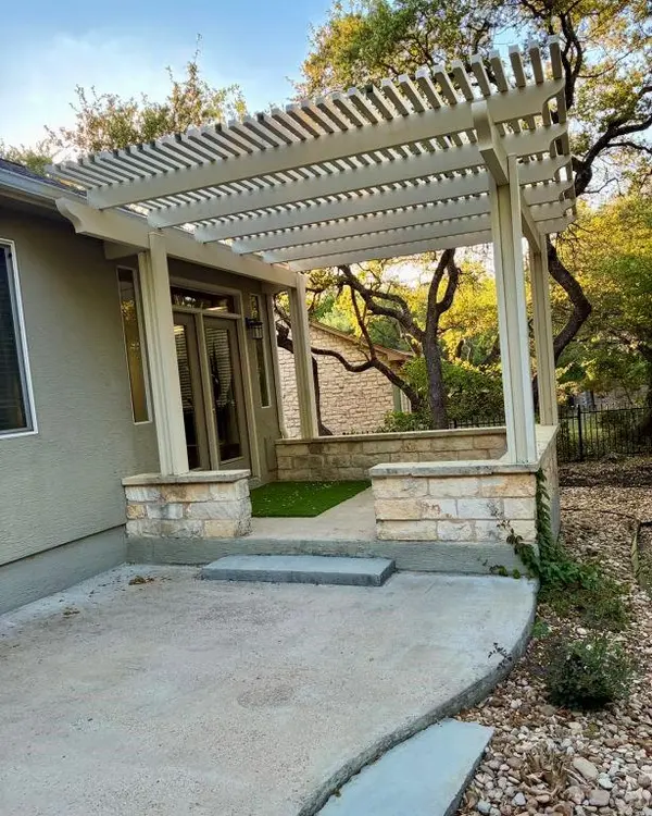 106 Verbena DR, Georgetown, TX 78633