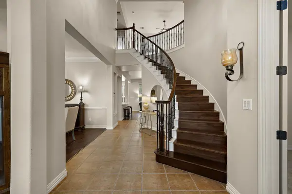 2237 Hamlet CIR, Round Rock, TX 78664