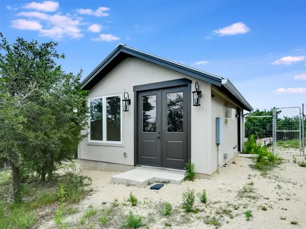 910 Plant Lady LN, Dripping Springs, TX 78620