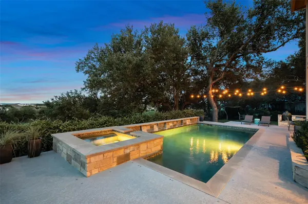 4113 Sugarloaf DR, Austin, TX 78738