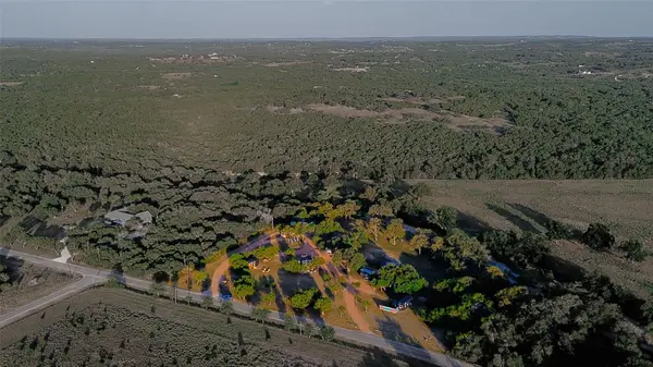 1156 Narrows RD, Blanco, TX 78606