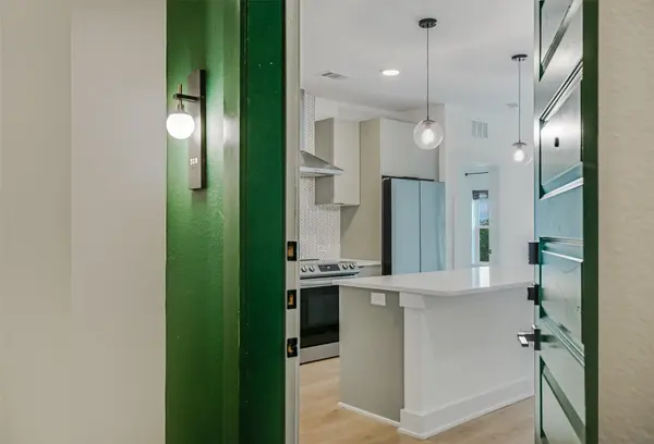 2500 Longview ST #318, Austin, TX 78705