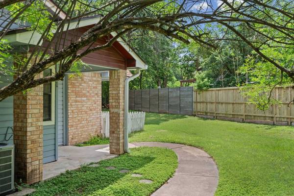 1601 Faro DR #1504, Austin, TX 78741