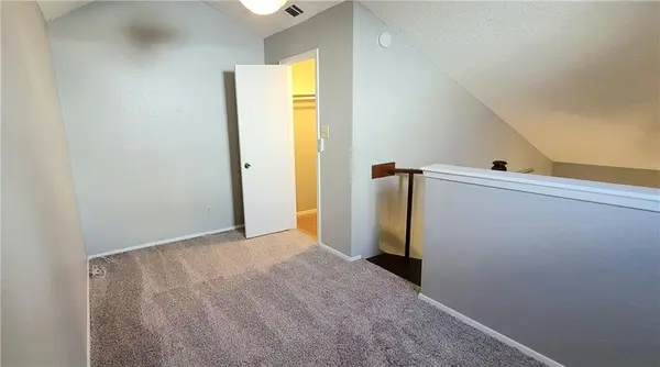 2500 Burleson RD #611, Austin, TX 78741
