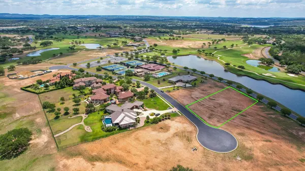 25633 Kahala Sunset CT, Spicewood, TX 78669