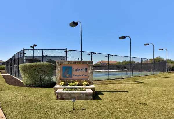25633 Kahala Sunset CT, Spicewood, TX 78669