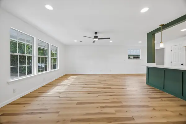 6915 Cherry Meadow DR, Austin, TX 78745