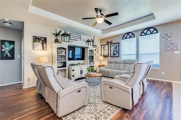 124 Thrasher CV, Leander, TX 78641