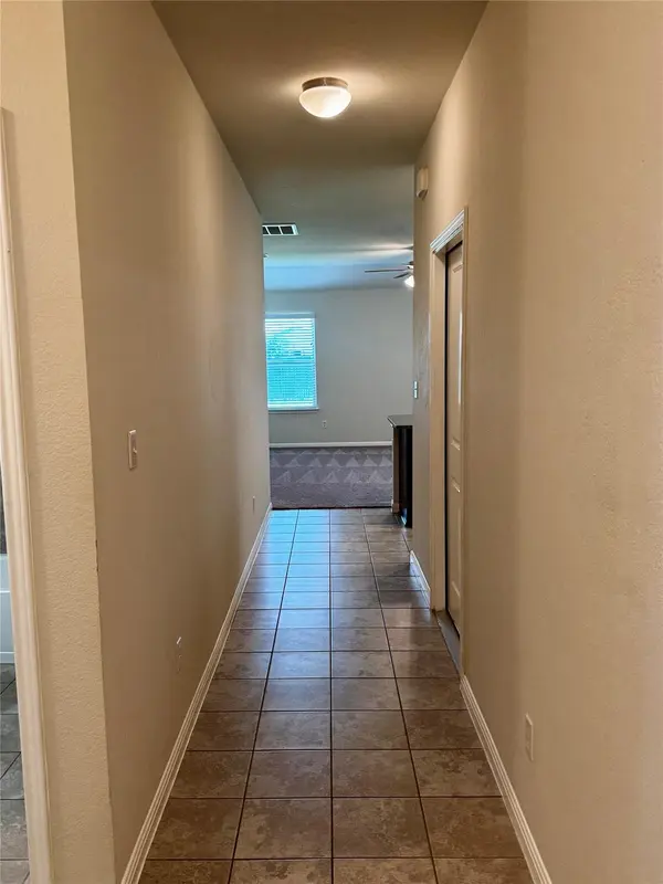 12421 Ostrich TRL, Manor, TX 78653