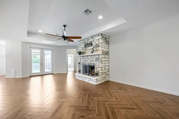 216 Wild Sage LN, Liberty Hill, TX 78642