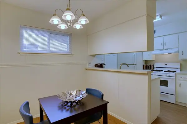 816 W North Loop BLVD ##111, Austin, TX 78756