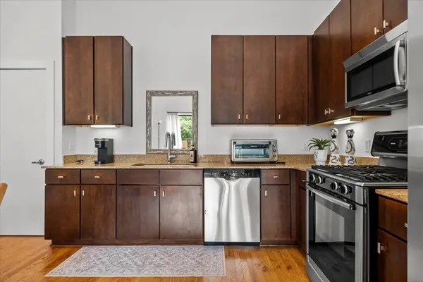 6000 S Congress Ave #124, Austin, TX 78745