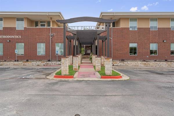 503 E Palm Valley BLVD #220, Round Rock, TX 78664