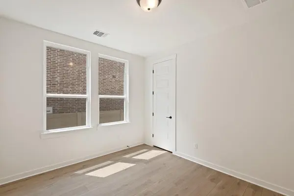 1110 Blue Moon Drive, Georgetown, TX 78628
