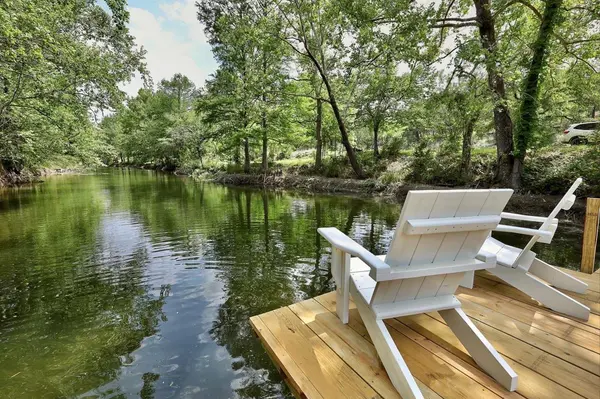 7000 McGregor LN, Dripping Springs, TX 78620
