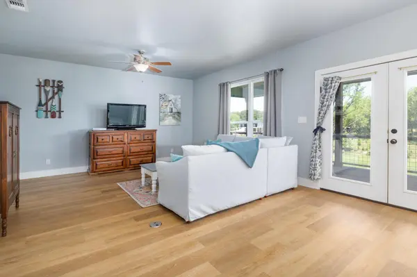 2311 Spoke Hollow RD #2, Wimberley, TX 78676