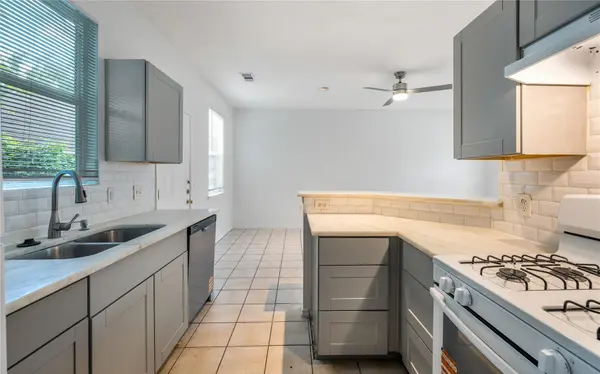 1149 Garland Ave, Austin, TX 78721