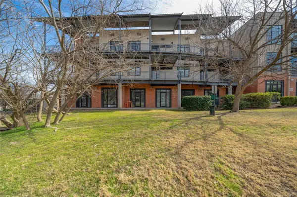 2525 S Lamar BLVD #304, Austin, TX 78704