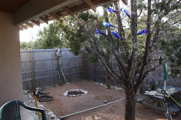 100 Valley Verde CT, Wimberley, TX 78676