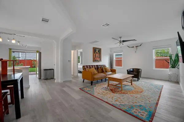 7625 Cayenne LN, Austin, TX 78741