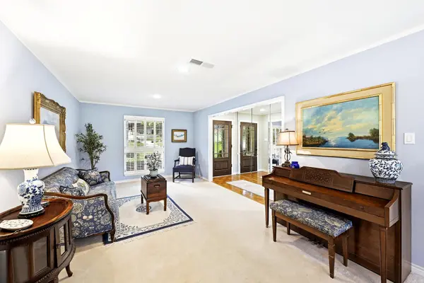 2500 Forest Bend DR, Austin, TX 78704