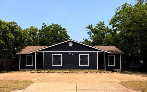604 Gaylor ST #A, Austin, TX 78752