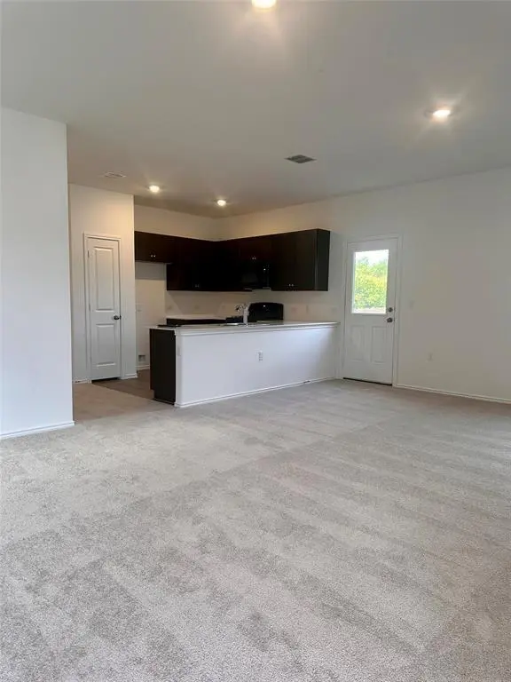 2525 Willkomen WAY, Pflugerville, TX 78660