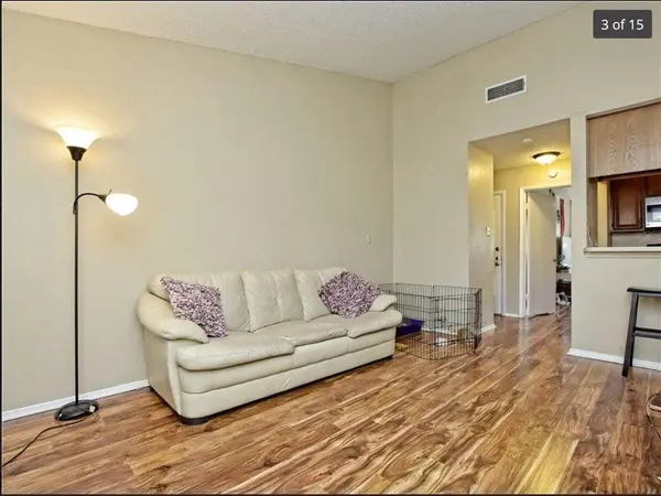 806 W 24th ST #331, Austin, TX 78705