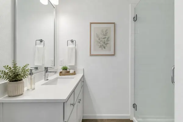 5315 La Crosse 8 Ave, Austin, TX 78739