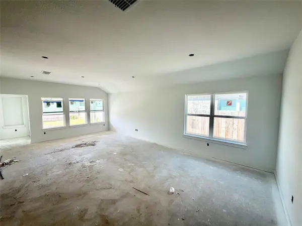 236 Bellie LN, Kyle, TX 78640