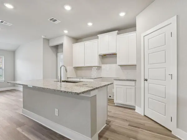 320 Wheel Horse RD, Burnet, TX 78611
