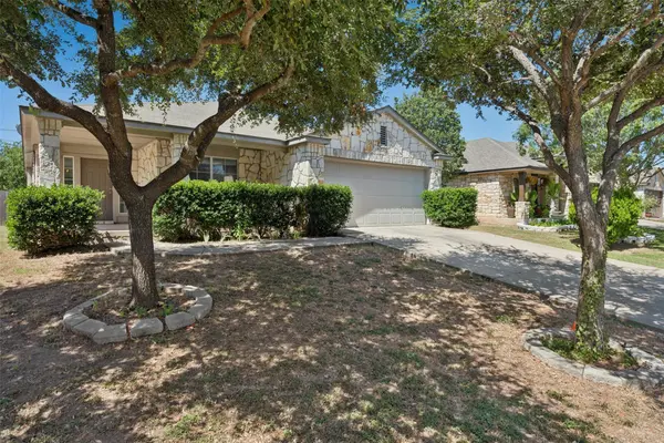 305 Verano DR, Kyle, TX 78640