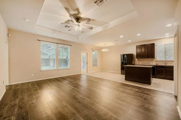 104 Golden Butterfly DR, Leander, TX 78641