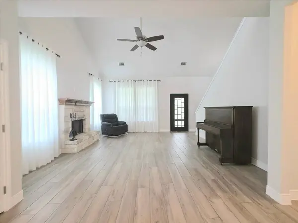 406 Nene LN, Bastrop, TX 78602