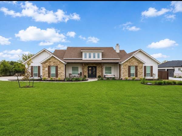 132 Huerta RD, Florence, TX 76527