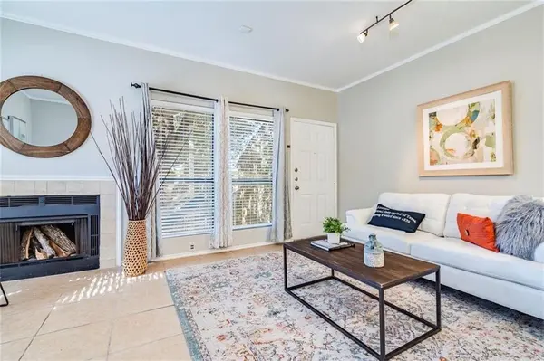 802 S 1st ST #206, Austin, TX 78704
