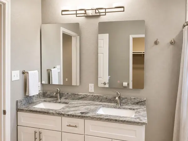 1422 Green Terrace DR, Round Rock, TX 78664