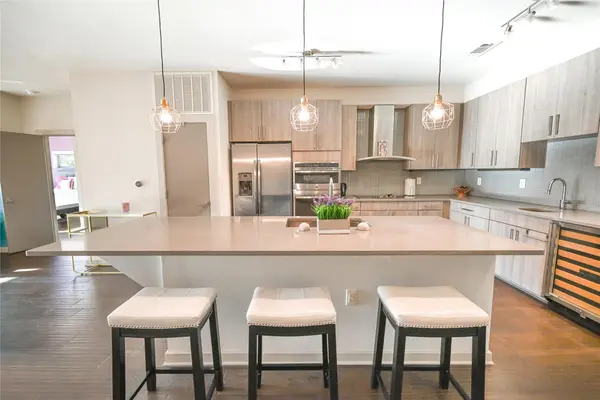 3600 S Lamar BLVD #200, Austin, TX 78704