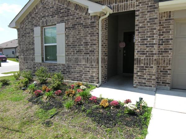 13700 Dismuke DR, Manor, TX 78653