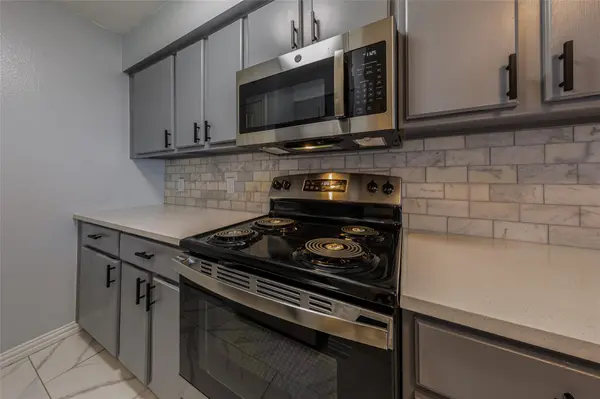 501 W 26th ST #103, Austin, TX 78705