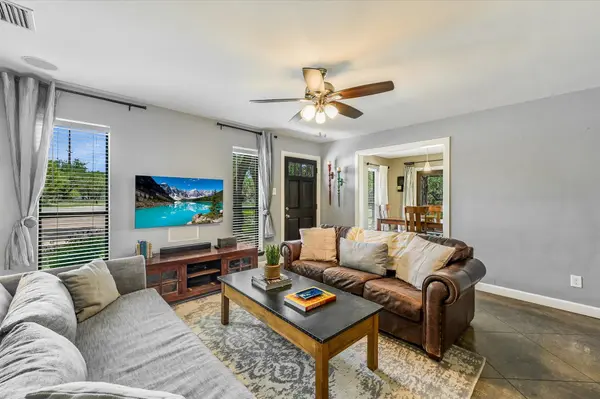 101 Chapparal DR, Wimberley, TX 78676