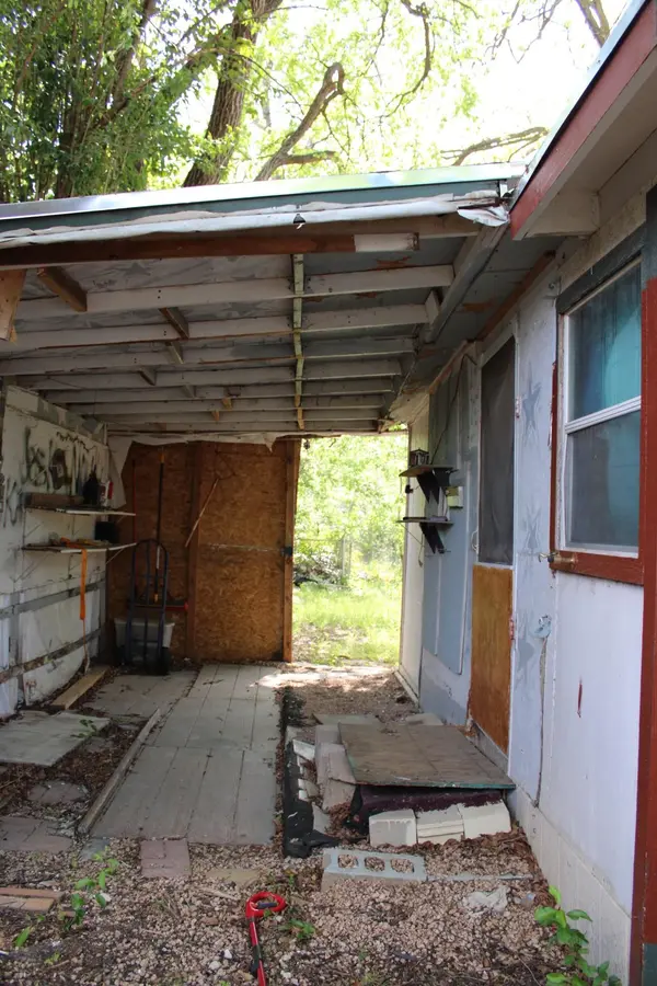 3017 Lyons RD, Austin, TX 78702