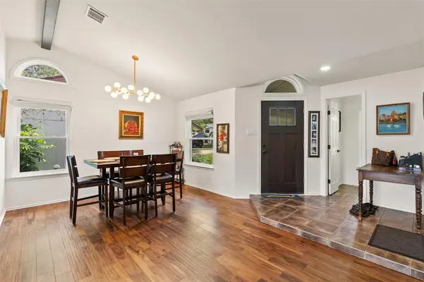 8406 Washita DR, Austin, TX 78749