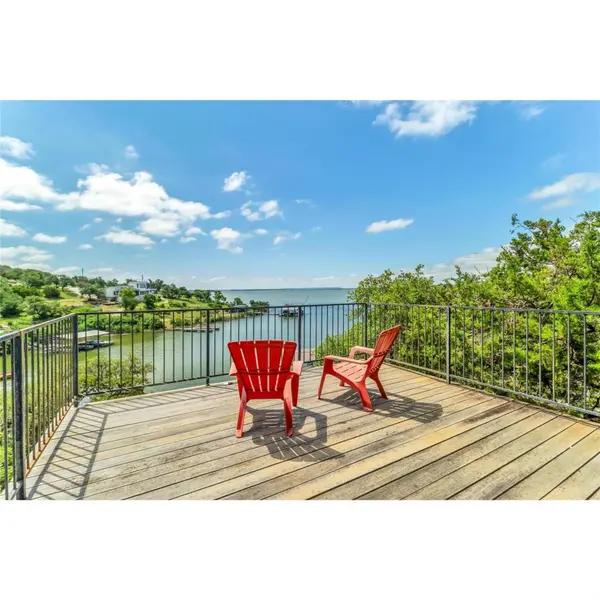 1225 Waterway LN, Burnet, TX 78611