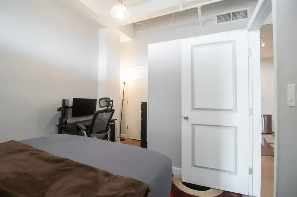 2401 E 6th ST #6100, Austin, TX 78702
