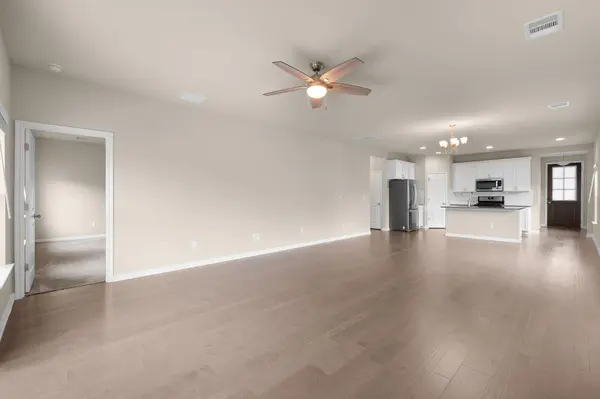 112 Creek Plum CT, Liberty Hill, TX 78642